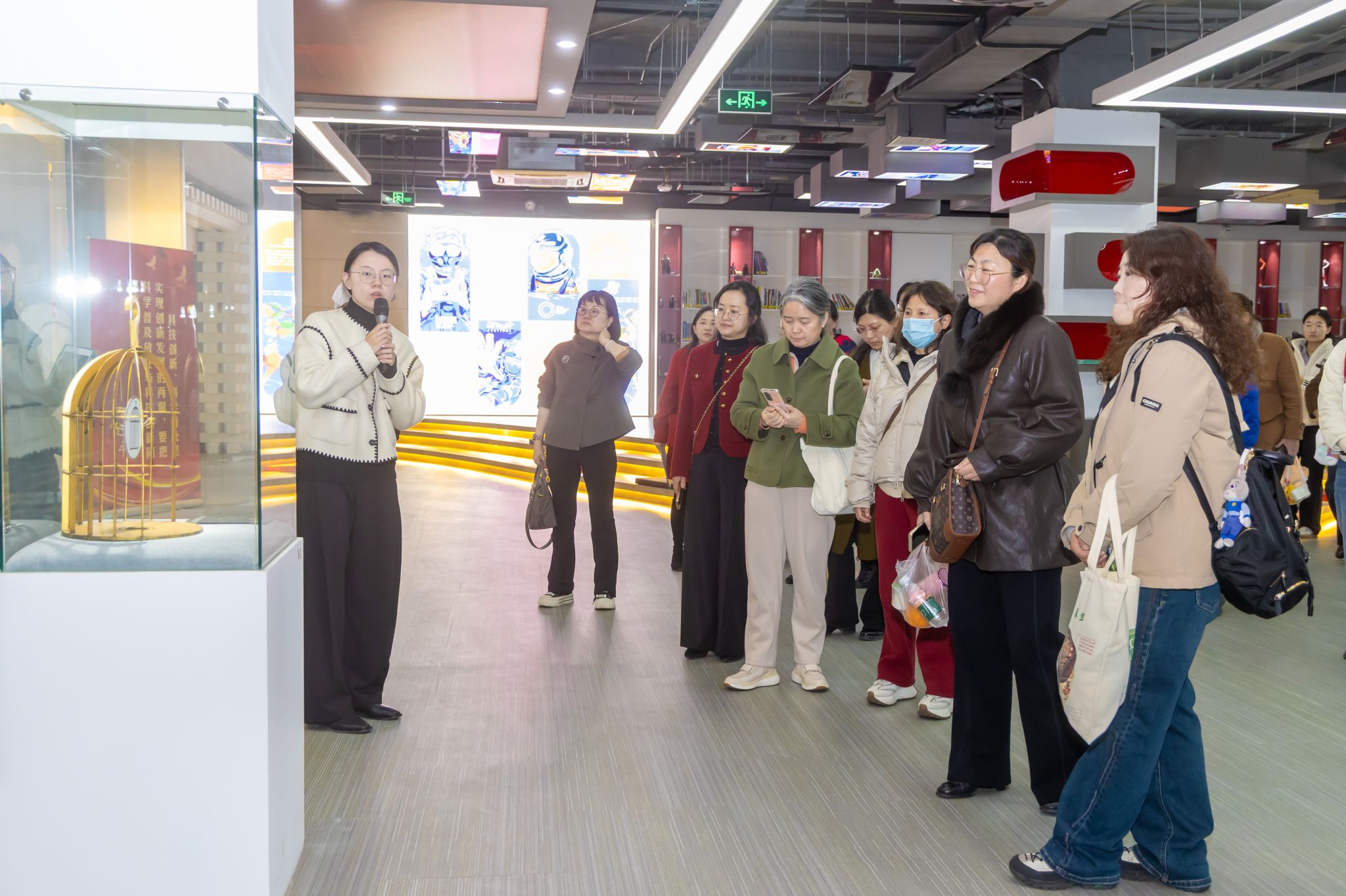 南京市科教卫体工会参观南京动漫科普馆